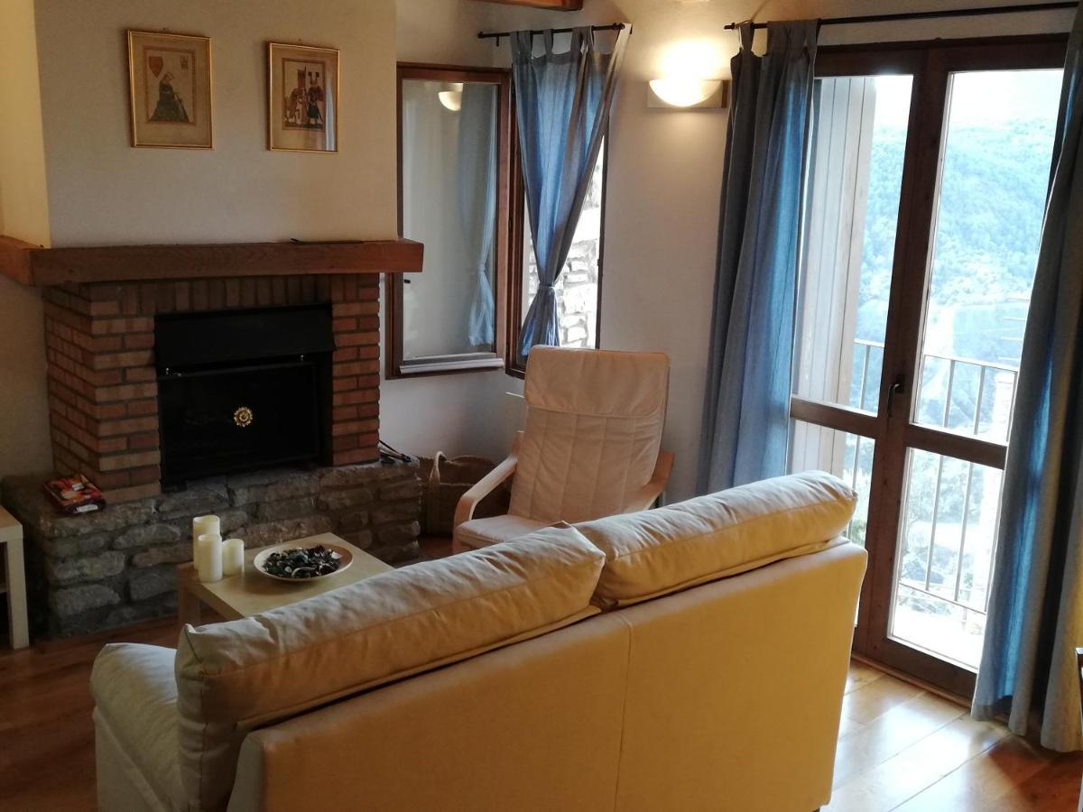 Coqueto Apartamento Dúplex en Roda de Isábena Esterno foto